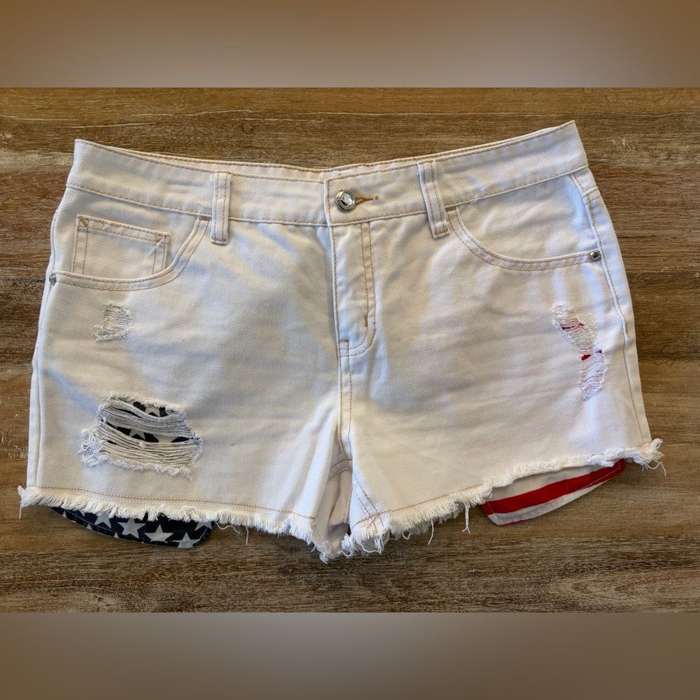 Justice Girls 16 1/2 White Distressed Jean Shorts USA Flag Pockets Stars Stripes